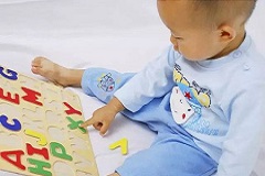 怎么培養(yǎng)一歲半寶寶的專注力？