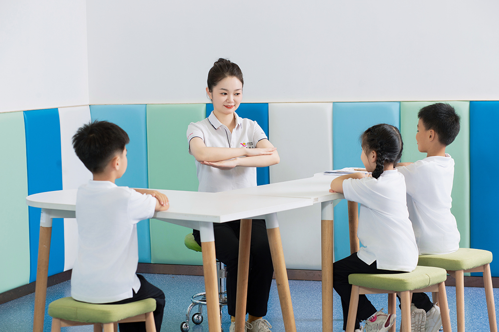 改善8歲孩子注意力不集中的方法有哪些？